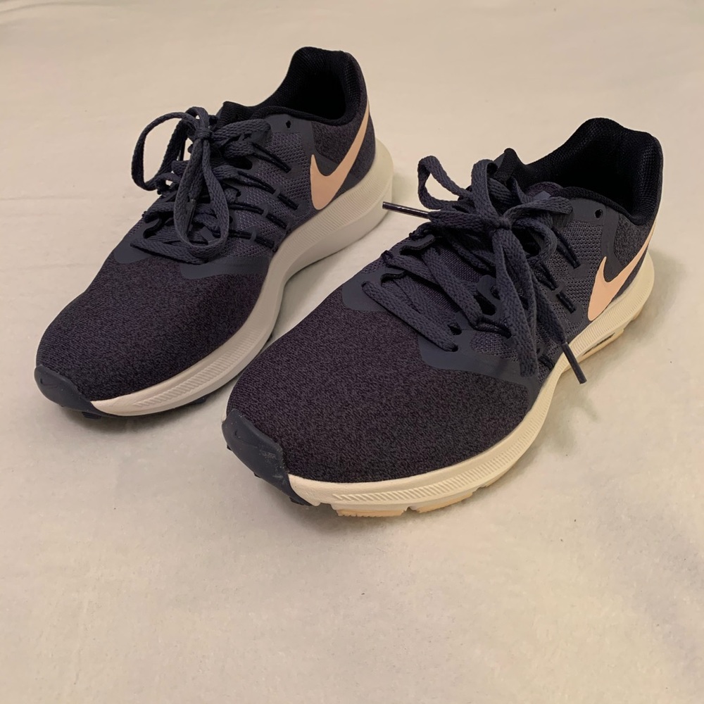 Nike Women’s Run Swift Running Shoes